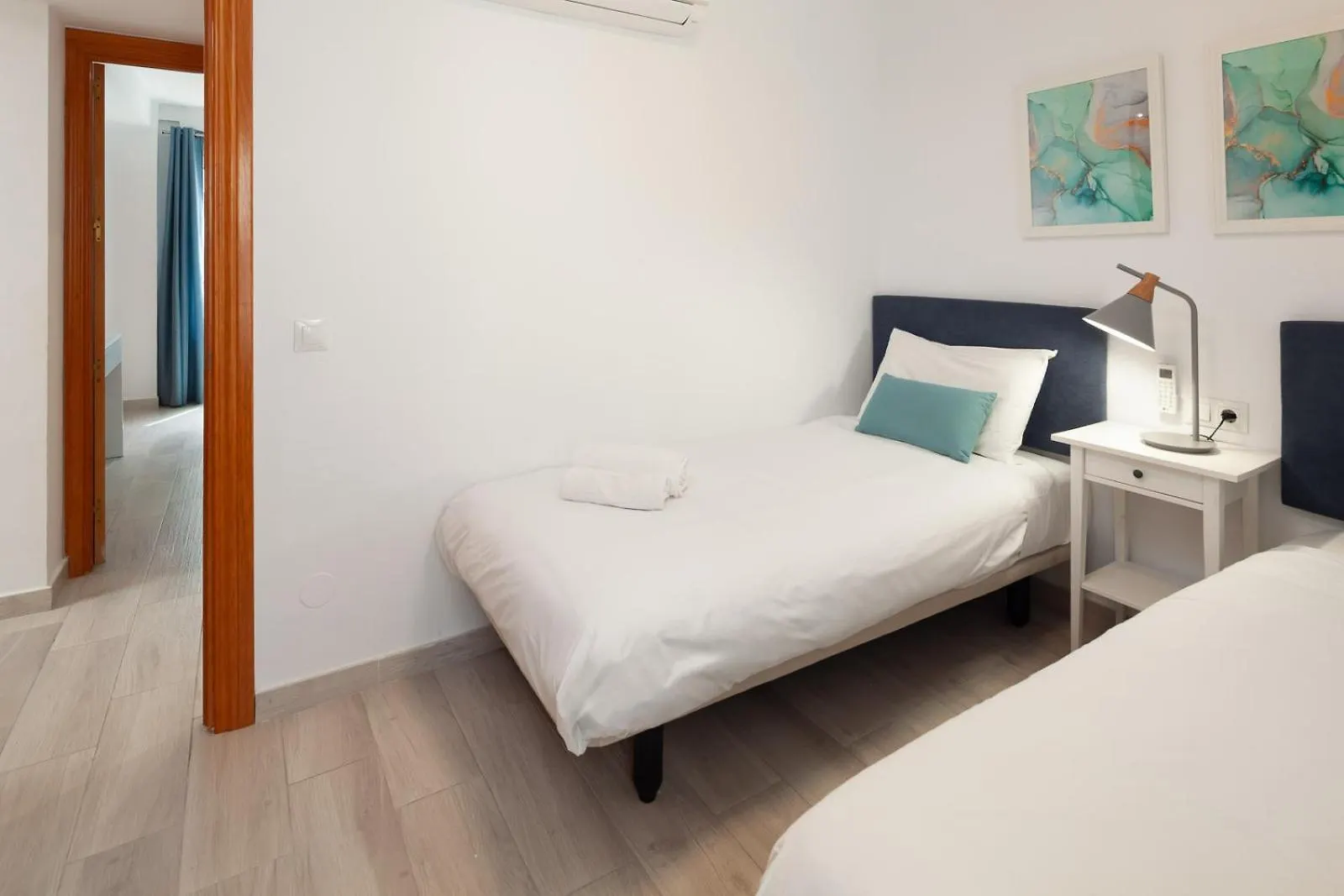 Boliches Ulises Apartment By Alfresco Stays 푸엔히롤라 0*,  스페인
